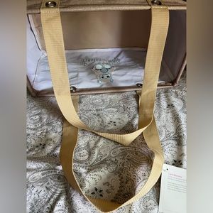 Snowy things yeti tote thirty one